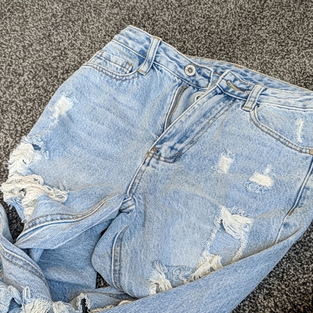 Kirsty Doyle distress jeans. Size is a UK 6
